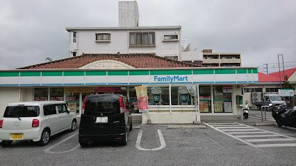 ファミリーマート うるくたから店の画像