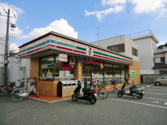 セブンイレブン　尼崎武庫元町店の画像