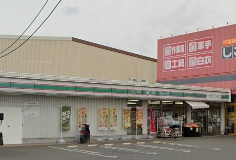 ローソンストア100 LS摂津鳥飼本町店の画像