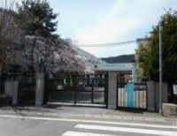 京都市立陵ケ岡小学校の画像