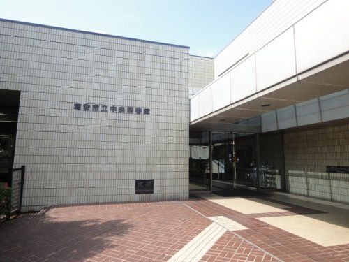 浦安市 中央図書館の画像