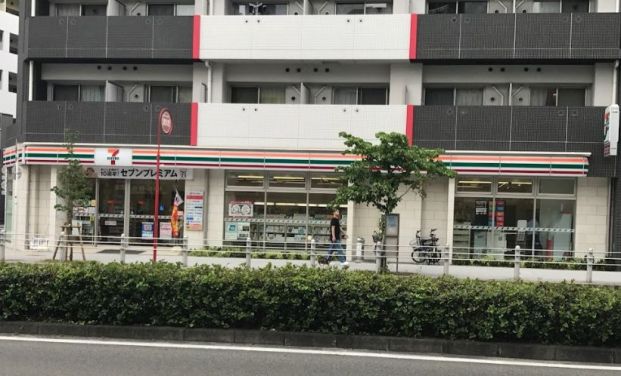 セブンイレブン 大阪元町1丁目店の画像