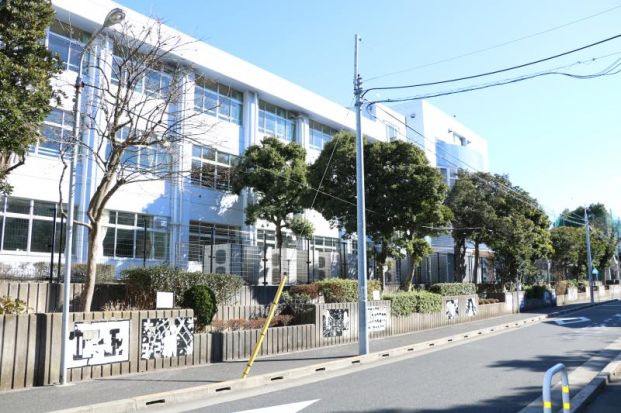 江戸川区立南葛西第二中学校の画像