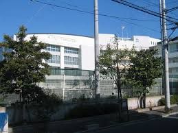 足立区立千寿桜堤中学校の画像