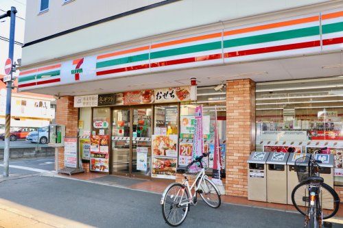 セブンイレブン 市川塩焼1丁目店の画像