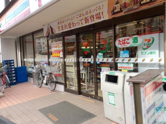 セブンイレブン 江東北砂5丁目店の画像