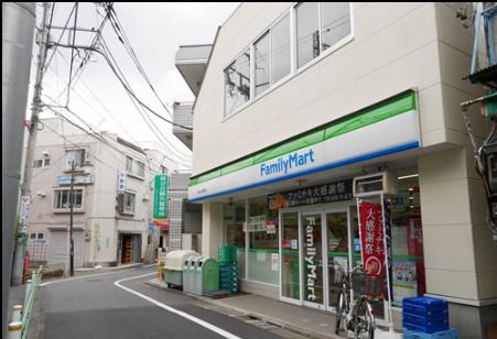 ファミリーマート 緑が丘駅前店の画像