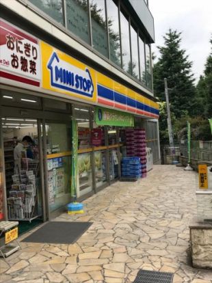 ミニストップ 信濃町駅南口店の画像