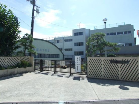 船橋市前原小学校の画像