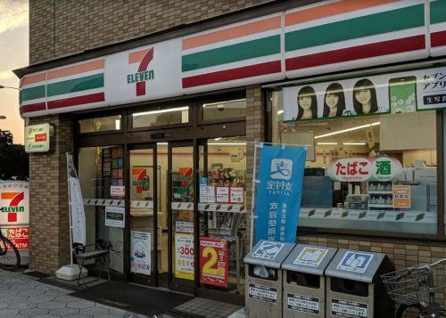 セブンイレブン大阪新町四丁目店の画像