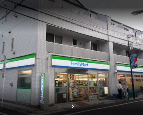 ファミリーマート 丸萬千川駅前店の画像