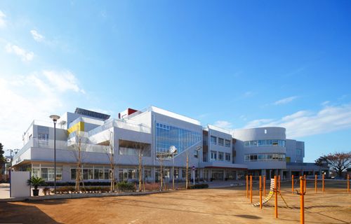 習志野市立津田沼小学校の画像