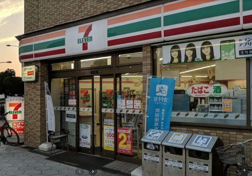 セブンイレブン 大阪新町4丁目店の画像