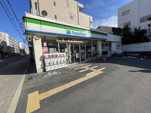 ファミリーマート 内代町二丁目店の画像