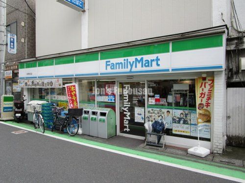 ファミリーマート 与野駅前店の画像