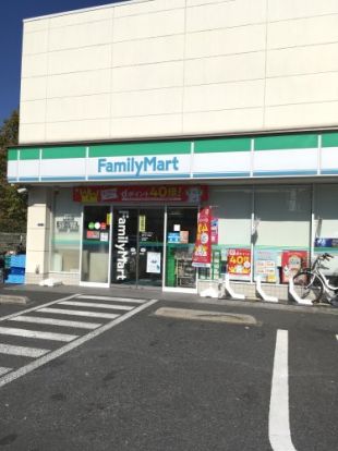 ファミリーマート 奥戸七丁目店の画像