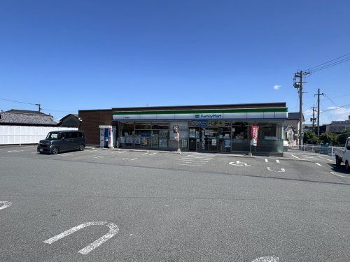 ファミリーマート 八代竹原店の画像