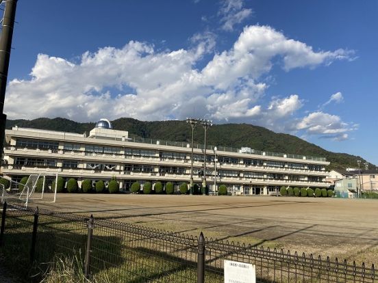 松田町立松田中学校の画像