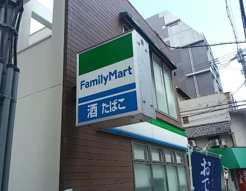 ファミリーマート博労町1丁目の画像