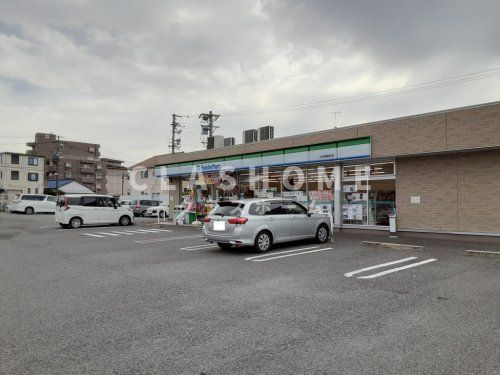 ファミリーマート 大府東新町店の画像