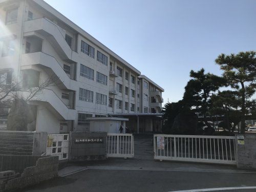 松山市立和気小学校の画像