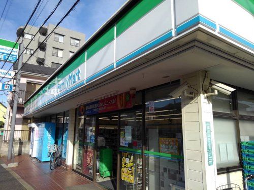 ファミリーマート 西川口四丁目店の画像