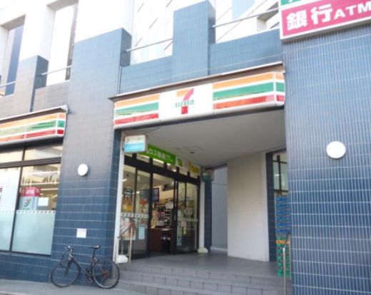 セブンイレブン 福岡渡辺通西店の画像