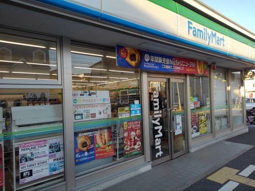 ファミリーマート 川口芝高木店の画像