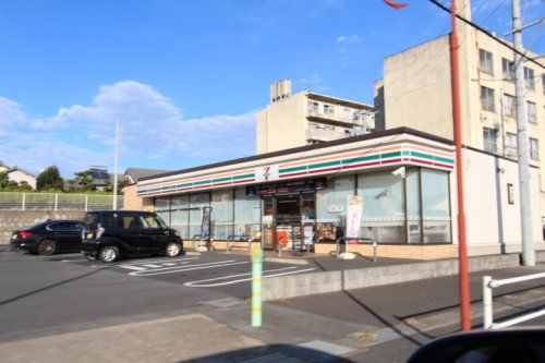 セブンイレブン 春日井桃山町1丁目店の画像