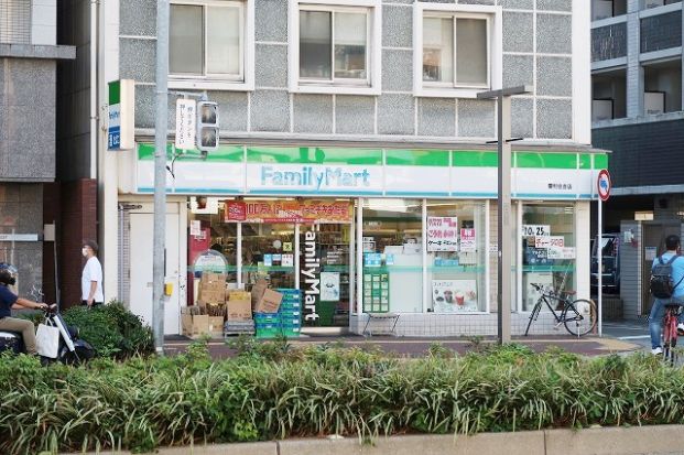 ファミリーマート 豊村住吉店の画像