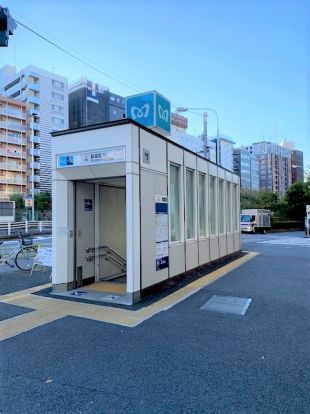 有楽町線「新富町」駅の画像