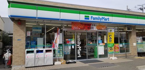 ファミリーマート 吹田千里丘北店の画像