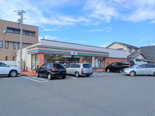 セブンイレブン 静岡馬渕店の画像