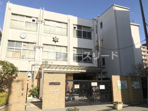大阪市立東三国中学校の画像