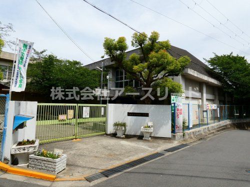 吹田市立千里第一小学校の画像