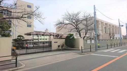 大阪市立豊里小学校の画像