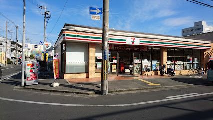 セブンイレブン 八尾光町1丁目店の画像