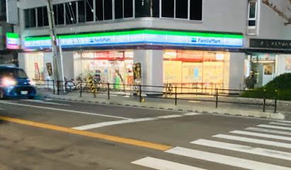 ファミリーマート 八尾光町店の画像