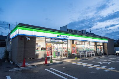 ファミリーマート 八尾山城町店の画像