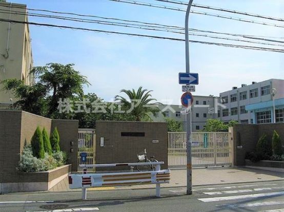 大阪市立東淡路小学校の画像