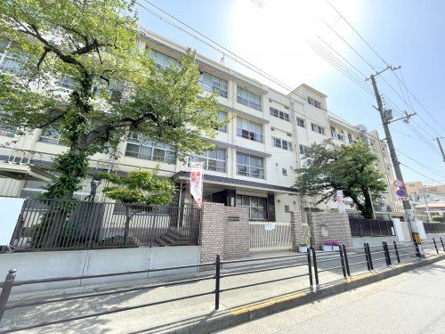 大阪市立小林小学校の画像