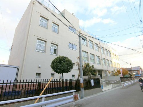 大阪市立野里小学校の画像