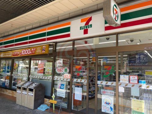 セブンイレブン 大阪谷町7丁目店の画像