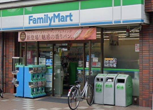 ファミリーマート 長柄店の画像