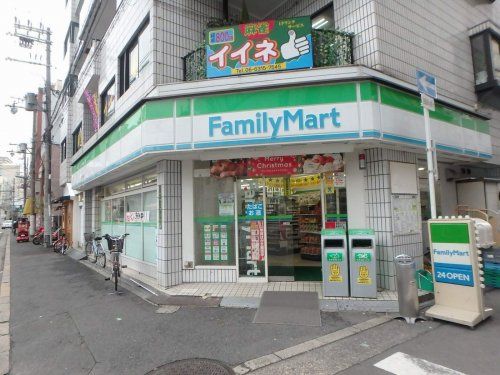 ファミリーマート西天満店の画像