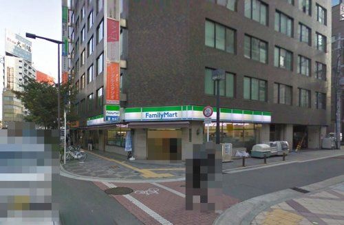 ファミリーマート梅田中津店の画像