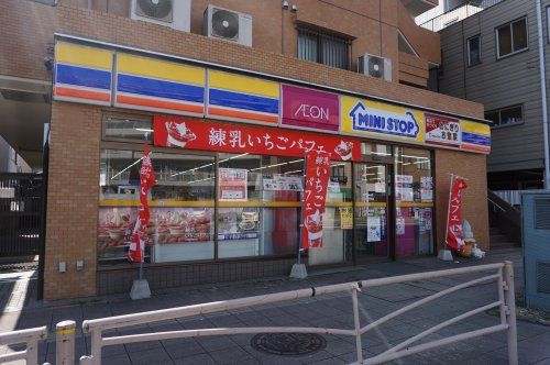 ミニストップ三ツ沢下町店の画像