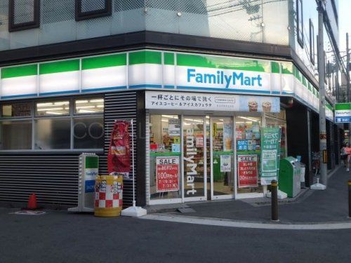 ファミリーマート四ツ橋北堀江一丁目店の画像