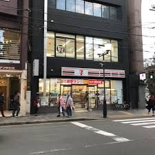 セブンイレブン 京都三条木屋町店の画像