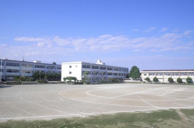 吉田小学校の画像